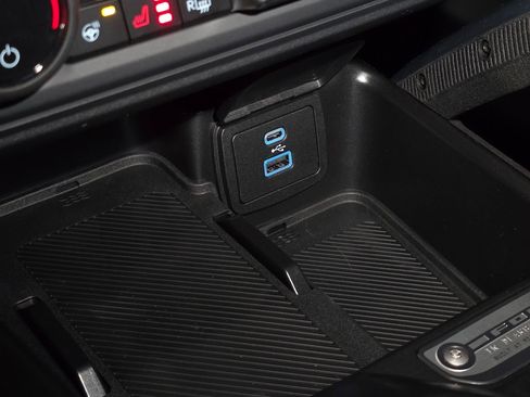 New 2025 Ford Bronco Badlands image 29