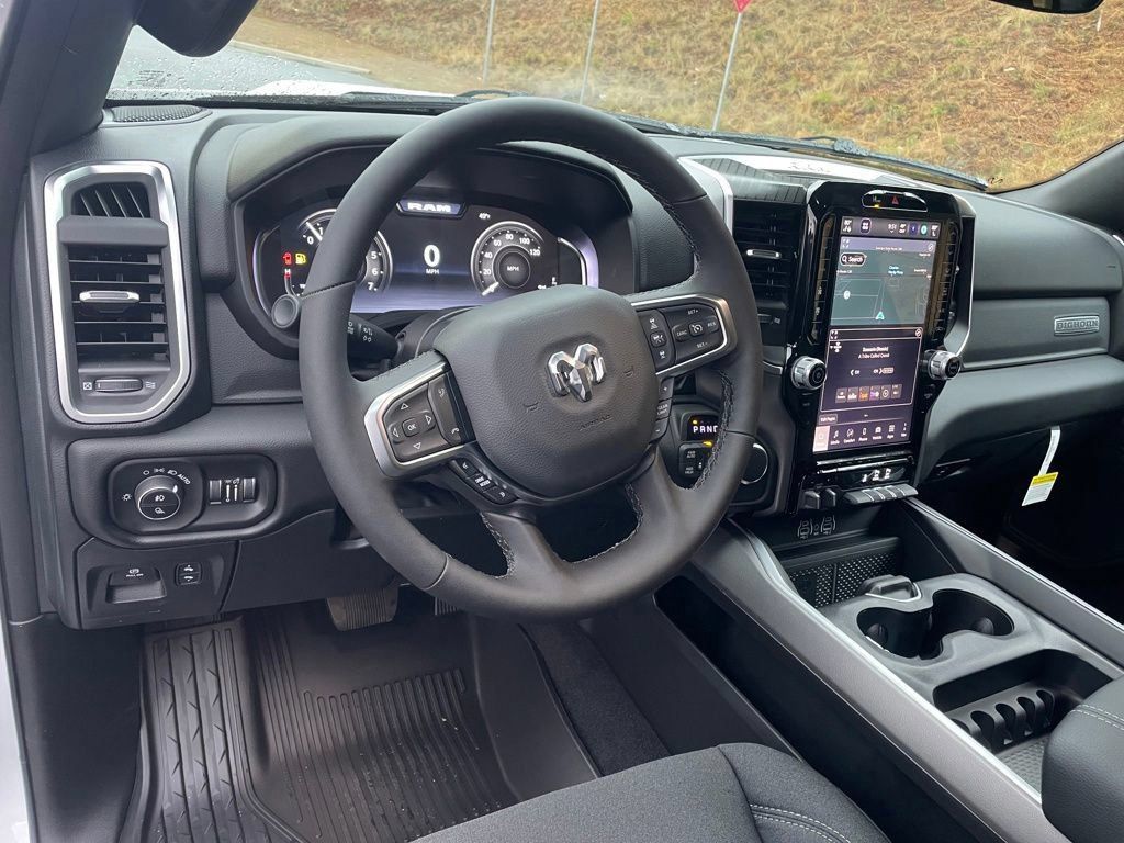 New 2026 RAM 1500 Big Horn AWD/4WD image 11