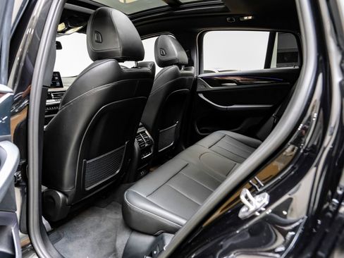 Used 2024 BMW X4 xDrive30i image 42