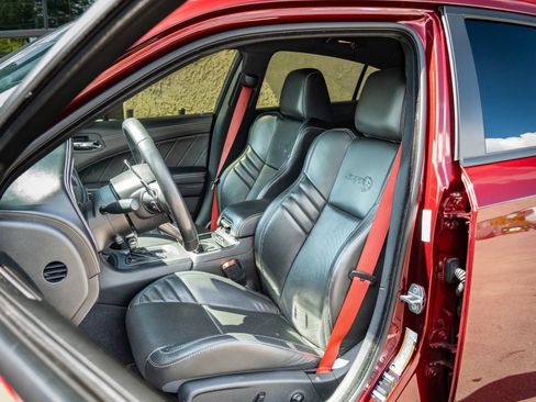 Used 2019 Dodge Charger SRT Hellcat RWD image 15