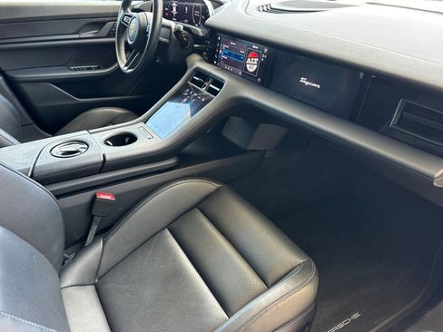 Certified 2021 Porsche Taycan RWD image 15