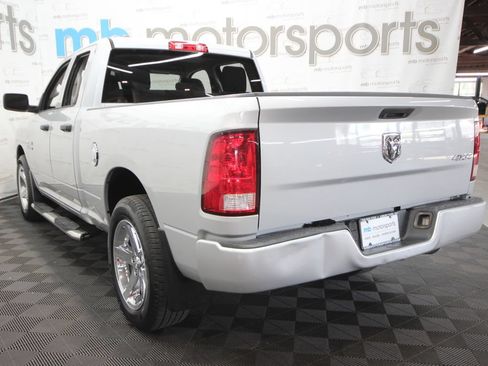 Used 2018 RAM 1500 Express w/ Express Value Package AWD/4WD image 4
