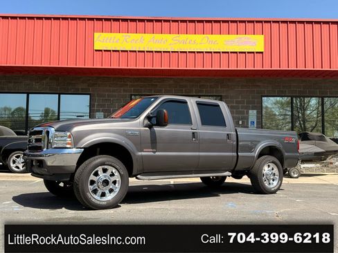 Used 2004 Ford F250 Lariat image 1