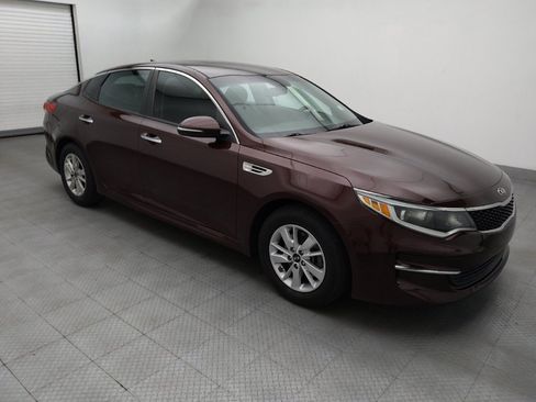 Used 2018 Kia Optima LX FWD image 11