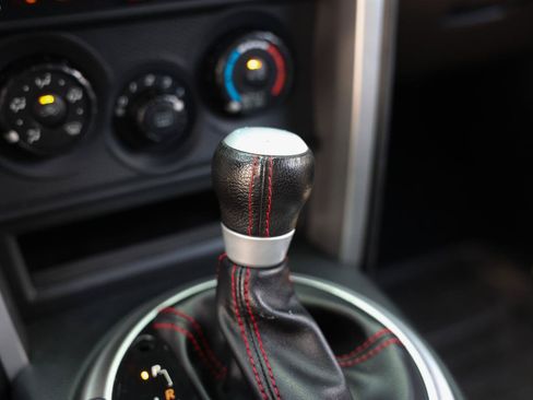 Used 2015 Scion FR-S RWD image 36
