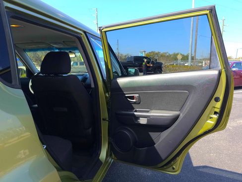 Used 2011 Kia Soul + w/ Audio Pkg image 12