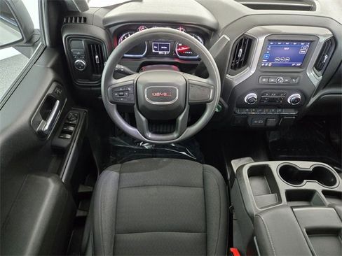 Used 2023 GMC Sierra 1500 Pro w/ Convenience Package image 11