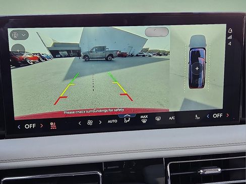 New 2026 Lincoln Aviator AWD image 17