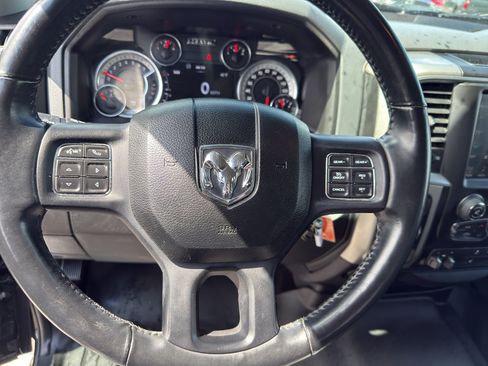 Used 2017 RAM 1500 Big Horn AWD/4WD image 16