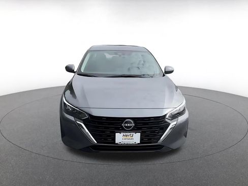 Used 2025 Nissan Sentra SV FWD image 4