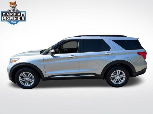 Used 2023 Ford Explorer XLT w/ Equipment Group 202A AWD/4WD image 5