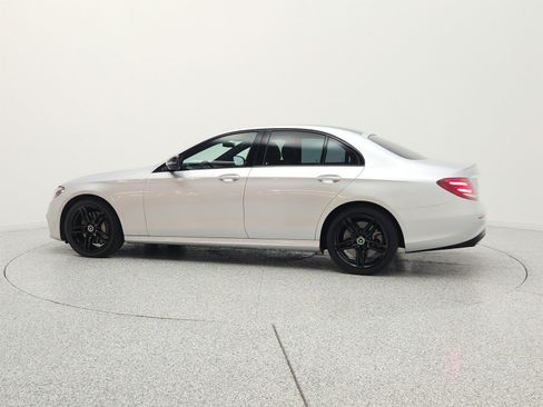 Used 2020 Mercedes-Benz E 450 4MATIC Sedan w/ Premium Package image 8