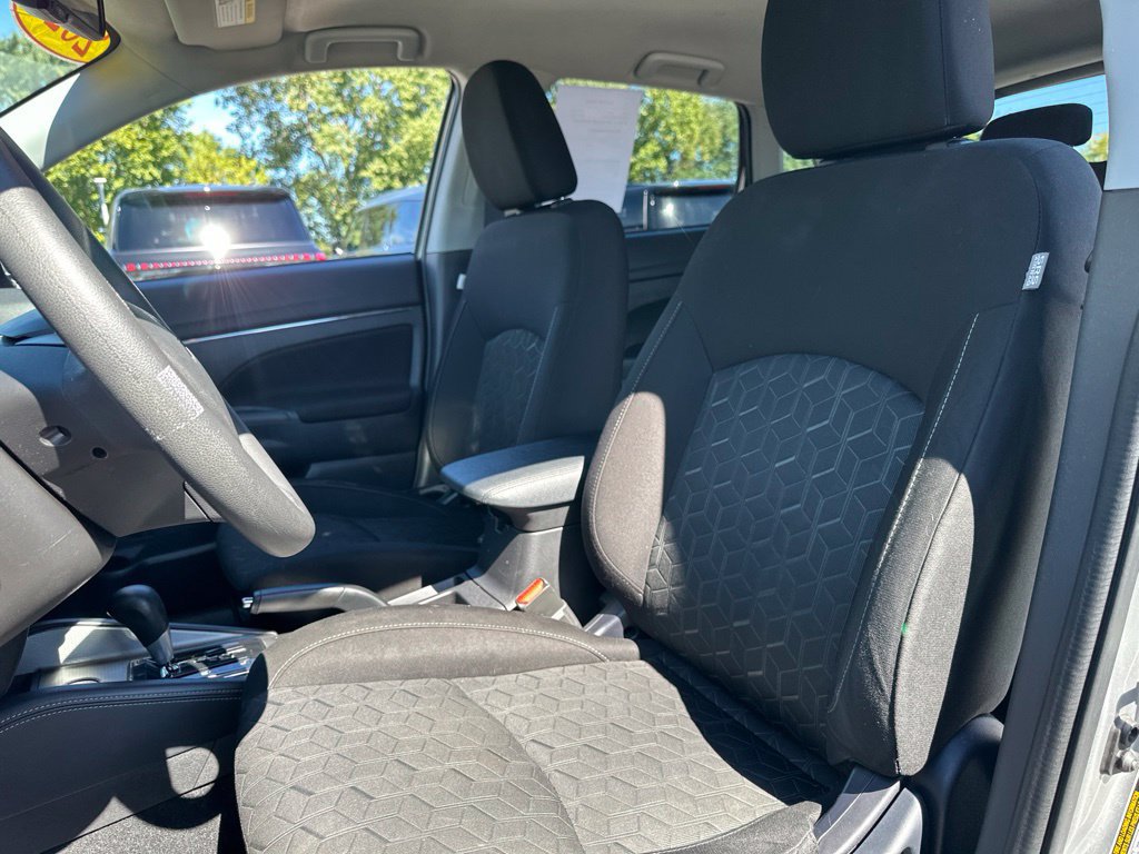Used 2022 Mitsubishi Outlander Sport FWD image 34