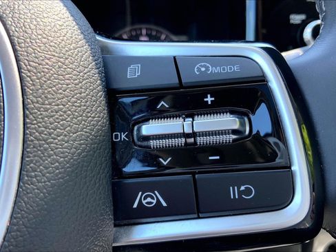 Used 2023 Kia Sorento S w/ Panoramic Sunroof Package FWD image 21