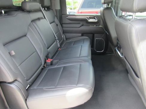 Used 2024 Chevrolet Silverado 2500 LTZ w/ LTZ Convenience Package image 35