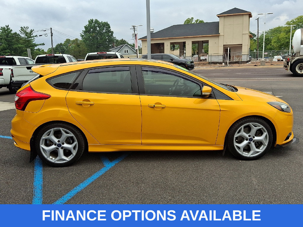 Used 2013 Ford Focus ST FWD image 10