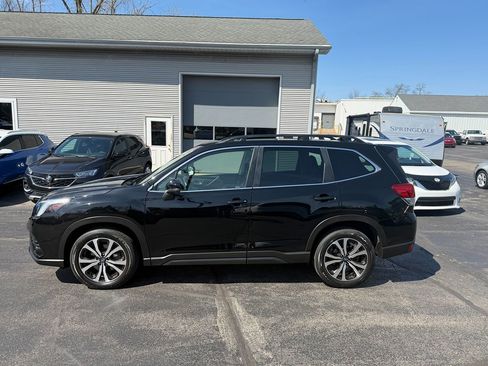 Used 2023 Subaru Forester Limited AWD/4WD image 2