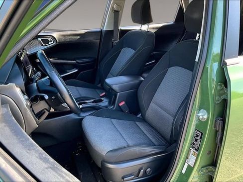 Used 2021 Kia Soul EX FWD image 19