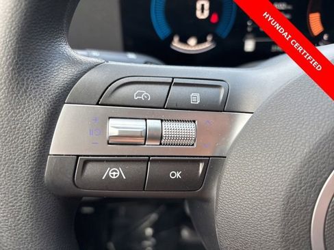 Certified 2025 Hyundai Kona SE image 14