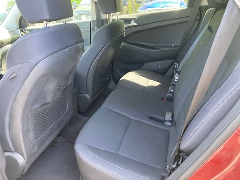 Used 2019 Hyundai Tucson SE AWD/4WD image 32