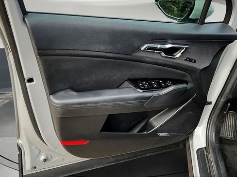 Used 2023 Kia Sportage SX image 21