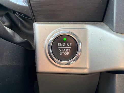 Used 2022 Ford F150 XLT w/ Equipment Group 302A High AWD/4WD image 44