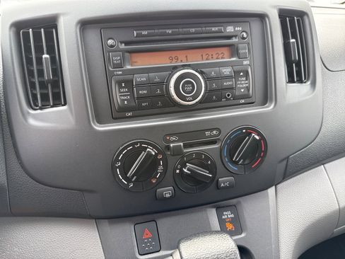 Used 2017 Chevrolet City Express LS image 18