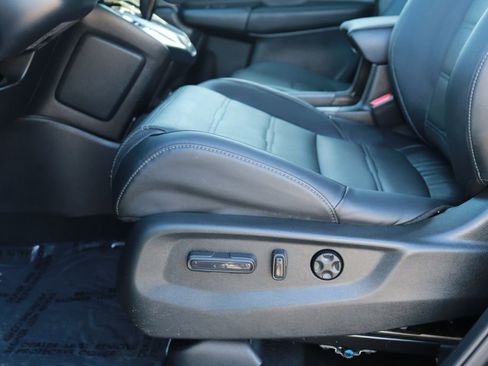 Used 2020 Honda CR-V EX-L image 9