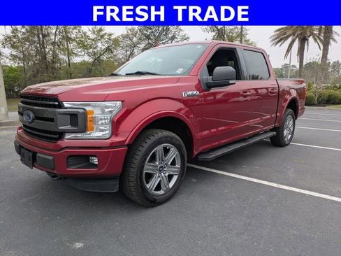Used 2018 Ford F150 XLT w/ Equipment Group 302A Luxury image 9
