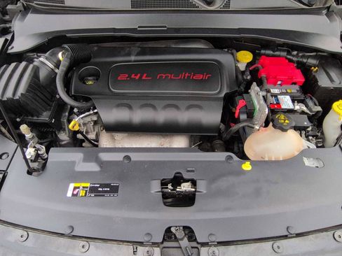 Used 2019 Jeep Compass Latitude w/ Popular Equipment Group image 15