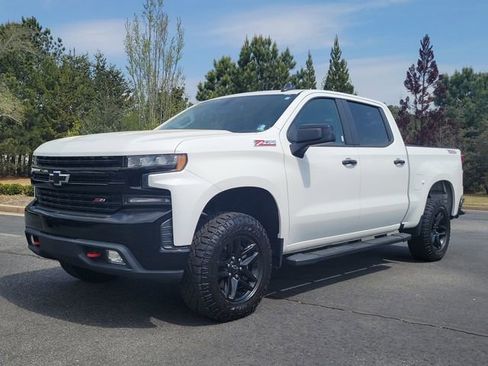Used 2019 Chevrolet Silverado 1500 LT Trail Boss w/ Convenience Package AWD/4WD image 31