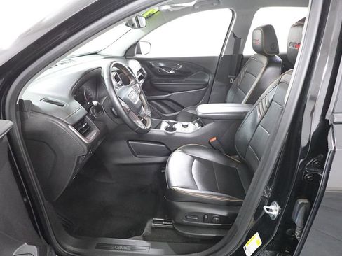 Used 2024 GMC Terrain AT4 image 10