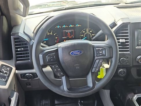 Used 2016 Ford F150 XL w/ Equipment Group 101A Mid AWD/4WD image 12
