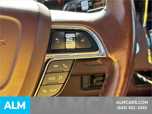 Used 2021 Lincoln Navigator Black Label w/ Cargo Convenience Package image 33