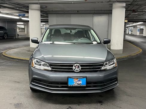 Used 2017 Volkswagen Jetta S image 26