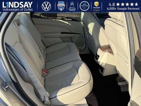 Used 2017 Ford Fusion Platinum image 12