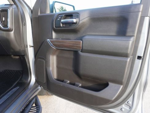 Used 2019 Chevrolet Silverado 1500 LT w/ Texas Edition image 23