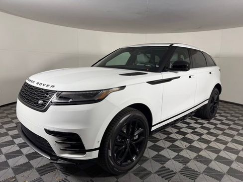 Certified 2026 Land Rover Range Rover Velar Dynamic SE image 3