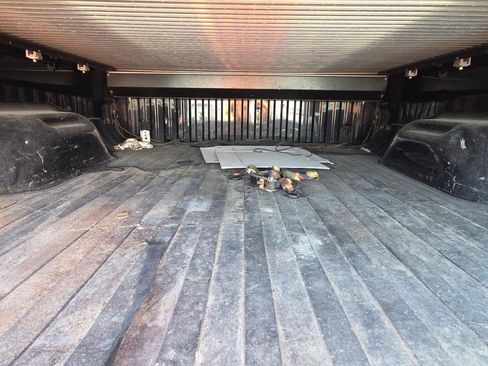 Used 2011 Ford F250 Lariat w/ Lariat Interior Pkg image 69