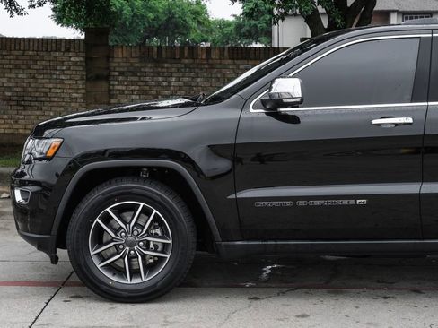 Used 2022 Jeep Grand Cherokee Limited w/ Tech Group RWD image 22