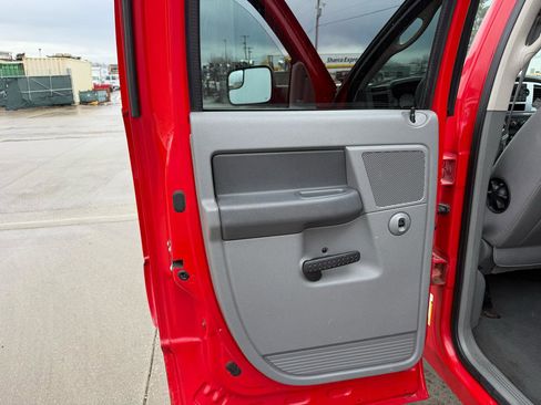 Used 2008 Dodge Ram 1500 Truck SLT w/ Popular Equipment Group image 15