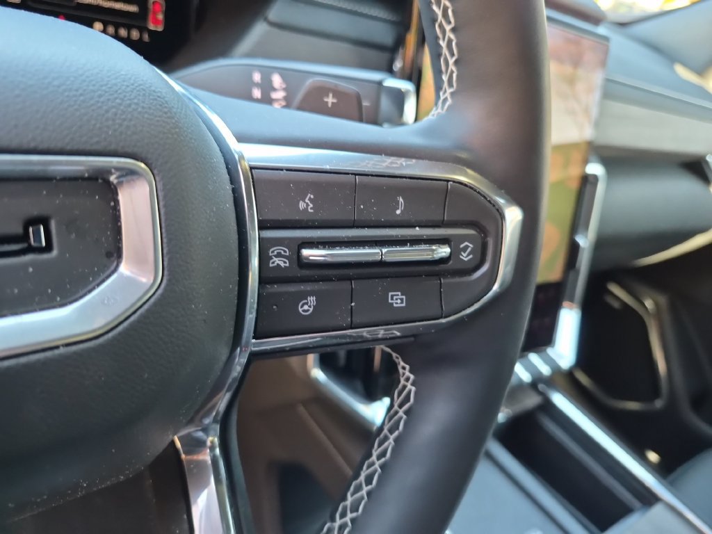 Used 2026 GMC Acadia Denali w/ Super Cruise Package AWD/4WD image 25