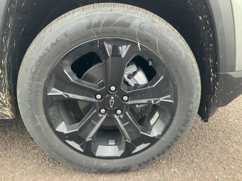 New 2026 Chevrolet Equinox LT w/ Convenience Package II image 9