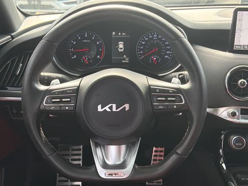 Used 2023 Kia Stinger GT-Line w/ Sun & Sound Package RWD image 23