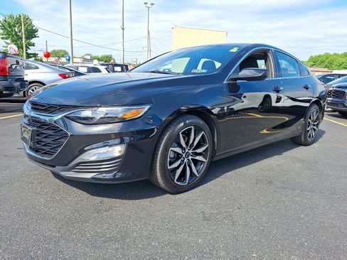 Used 2024 Chevrolet Malibu RS FWD image 1