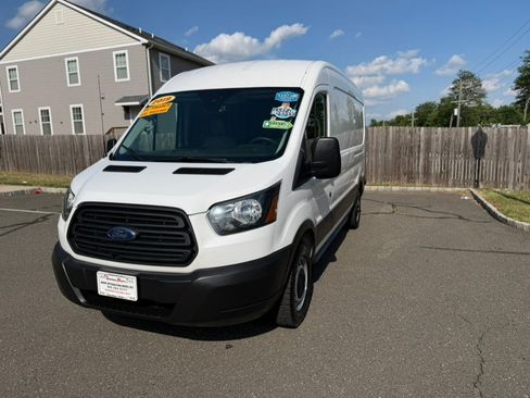 Used 2019 Ford Transit 250 148 Medium Roof RWD image 11