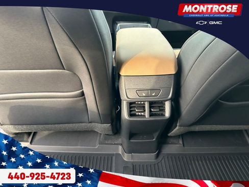 New 2026 Chevrolet Equinox ACTIV w/ Convenience Package III image 23