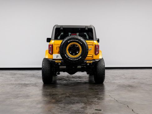 Used 2022 Ford Bronco Outer Banks AWD/4WD image 16