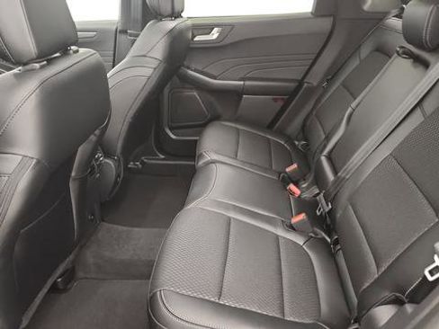 New 2026 Ford Escape SE w/ Class II Trailer Tow Package image 22