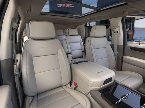 New 2026 GMC Yukon Denali w/ Denali Reserve Package AWD/4WD image 16